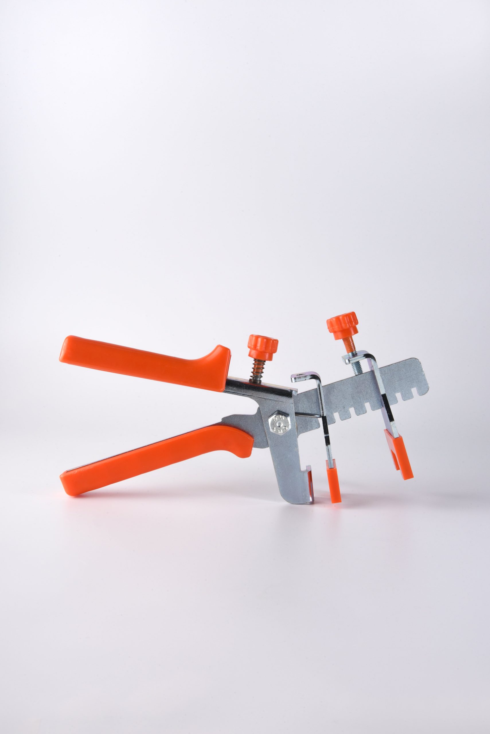 انبر همتراز فلزی